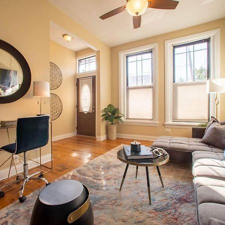 Getaway In The Heart Of Pilsen Chicago Apartment Екстериор снимка